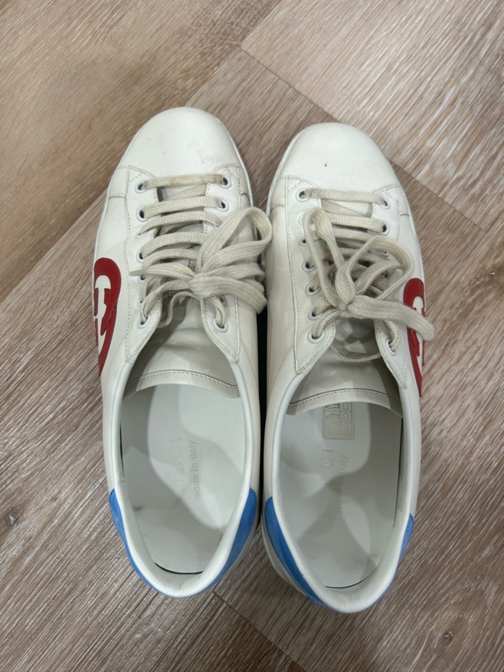 Gucci ace interlocking g red